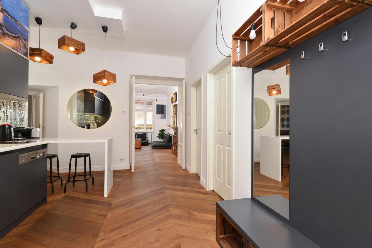 Daylight Apartment, The Best Location Budapeste Exterior foto